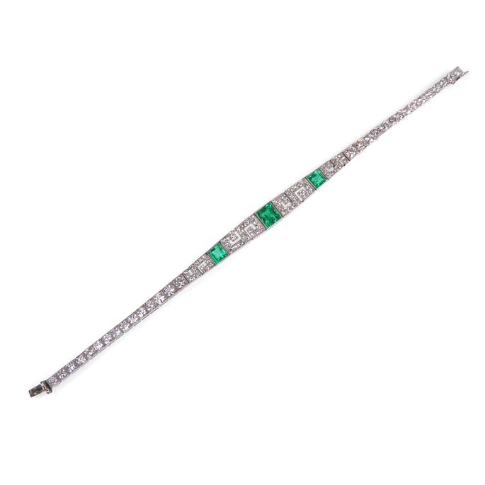   Lacloche - Emerald and diamond tapering bracelet | MasterArt